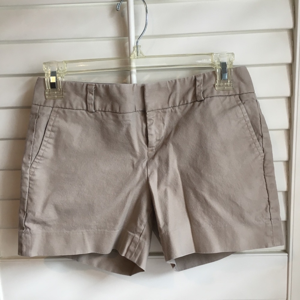 Banana republic khaki shorts 0P